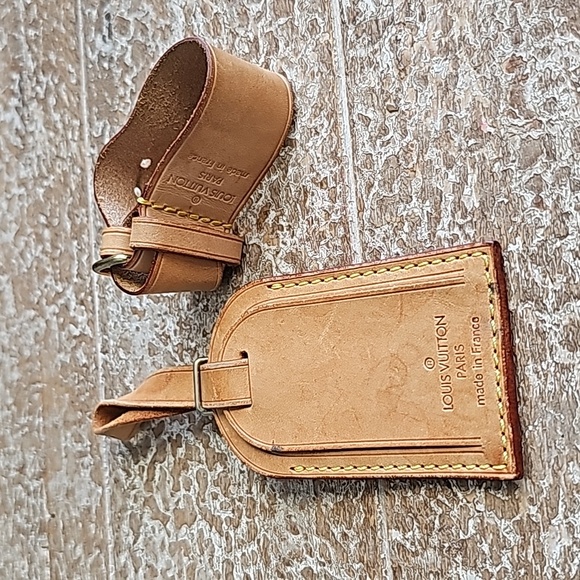 Louis Vuitton Handbags - LV Luggage Tag and Poignet